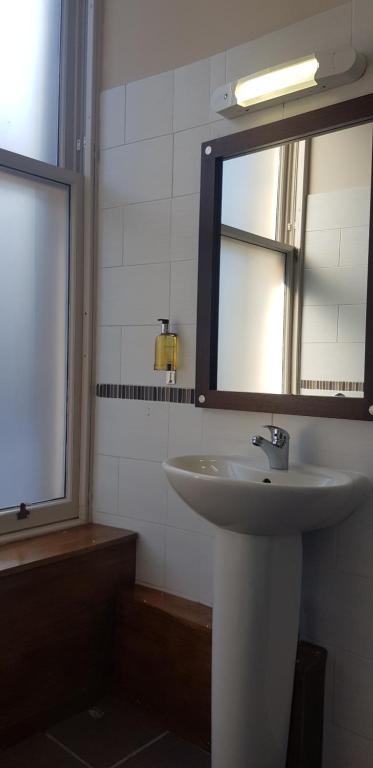 Aberdeen House - Resim 30