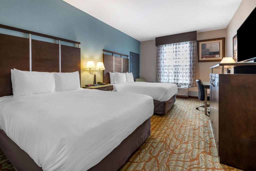 Best Western Plus Bradenton Gateway Hotel photo