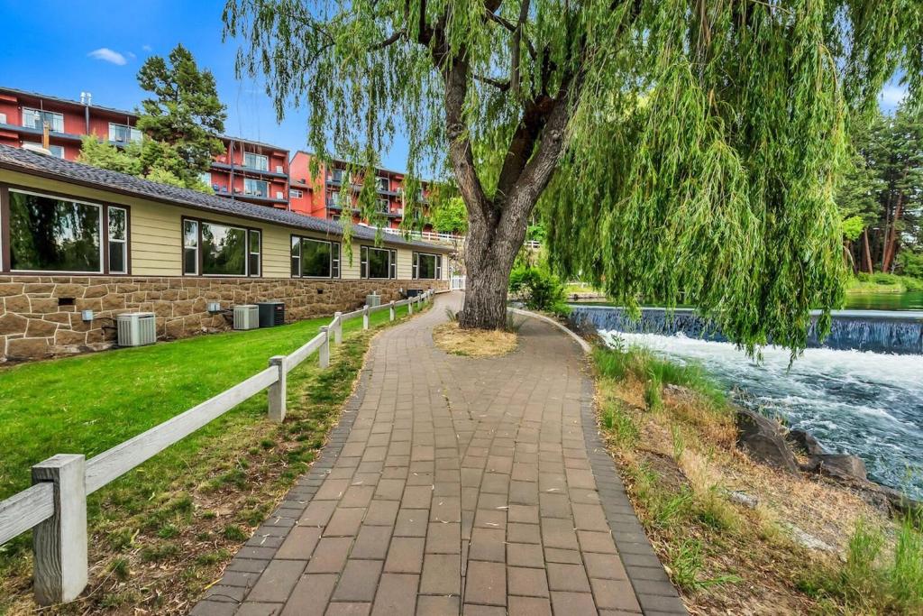 Zahrada ubytování Bend Riverside Condos Near Downtown Bend