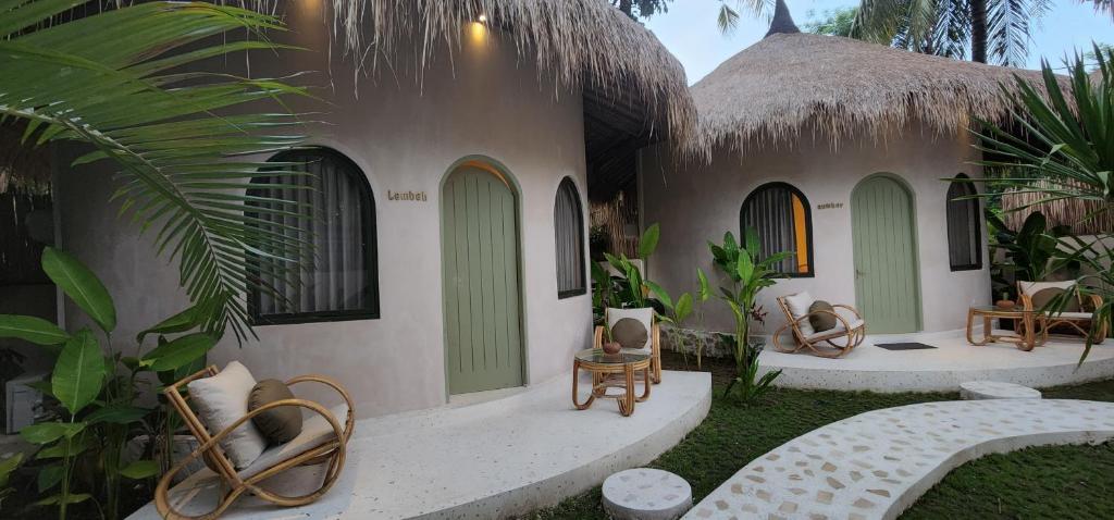 Kebun di luar Tiu Oasis Lombok