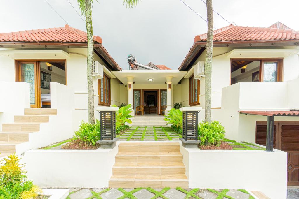 Oemah Anggraini by Bukit Vista