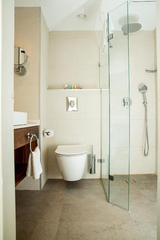 Koupelna v ubytování Montefiore Hotel By Smart Hotels