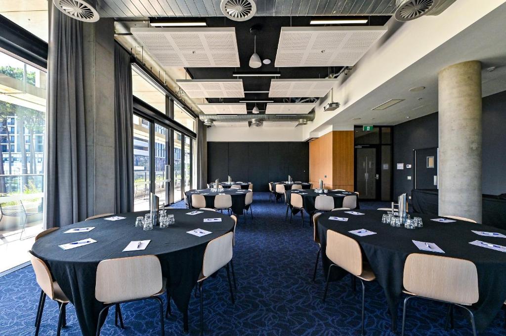 Restaurace v ubytování Nesuto Curtin Perth Hotel