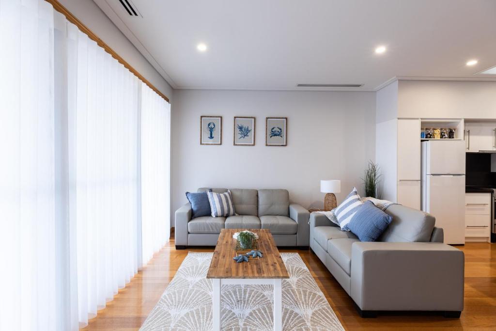 Promenade Unit 4 - Two-Bedroom Apartment