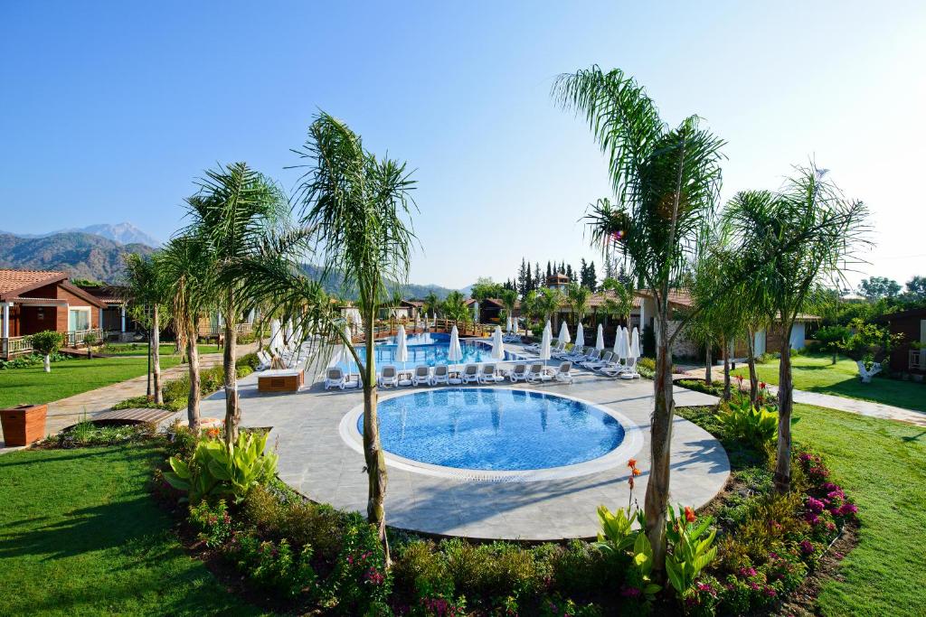 Бассейн в Kimera Lounge Boutique Hotel & Spa или поблизости
