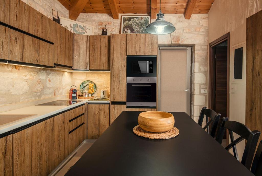 Kuchyň nebo kuchyňský kout v ubytování Neva Villa