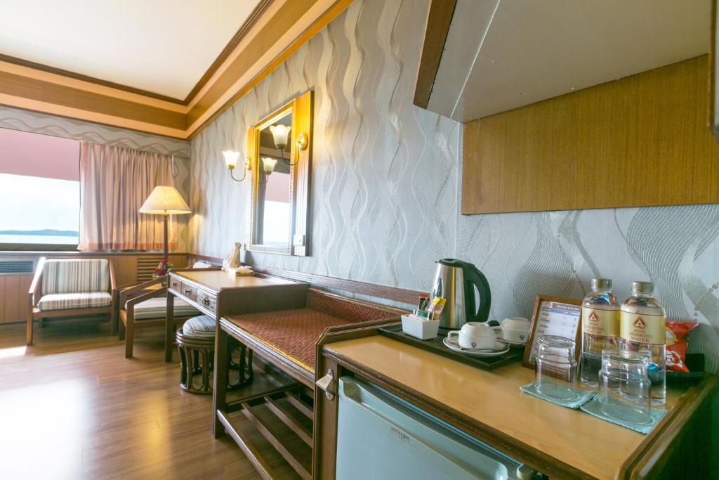 
Superior Double or Twin Room with Sea View
