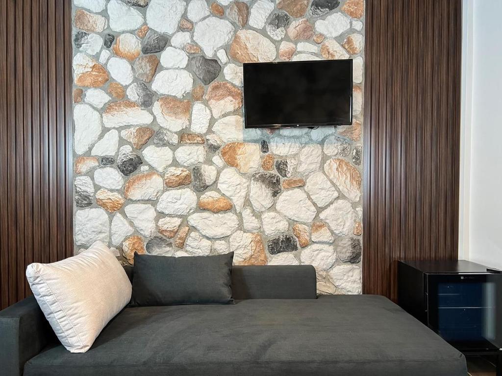 The Stone Forest - 6