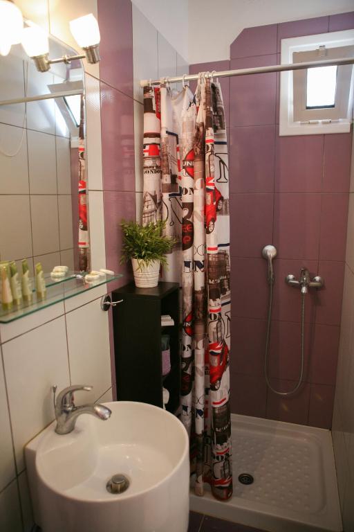 Koupelna v ubytování Hotel Karagianni