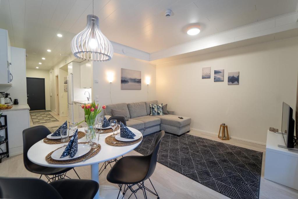 Hilmantori Apartments by Hiekka Booking - One-Bedroom Apartment