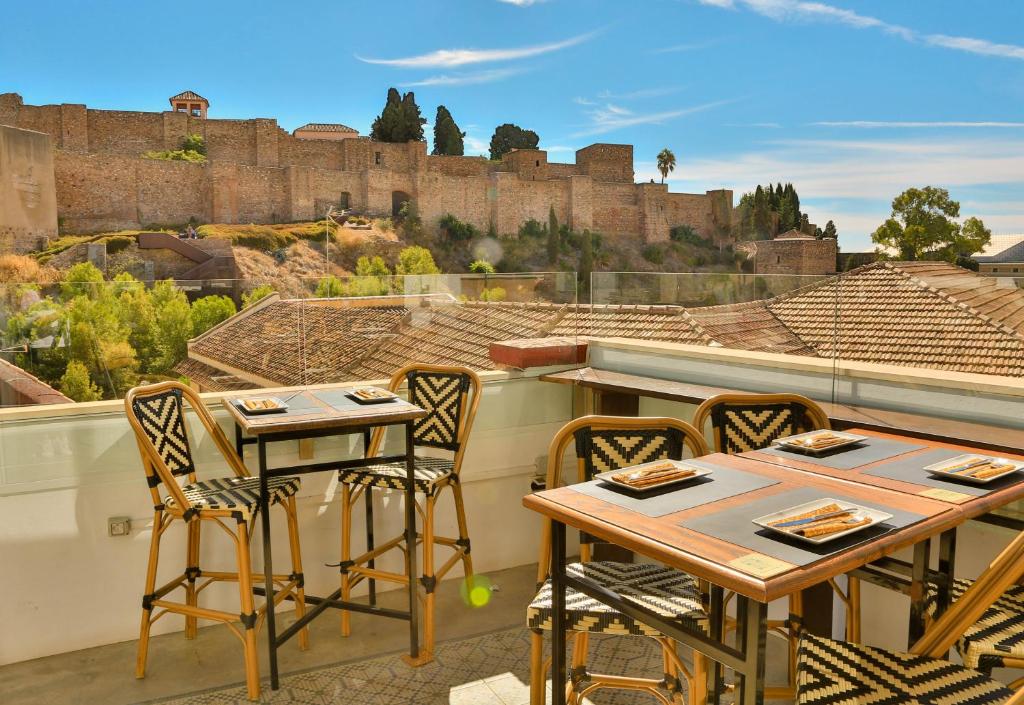 Alcazaba Premium Hotel