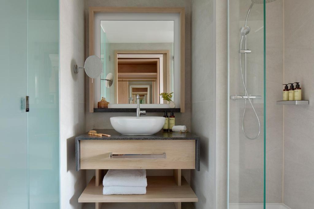 
Extra ME Junior Suite City View
