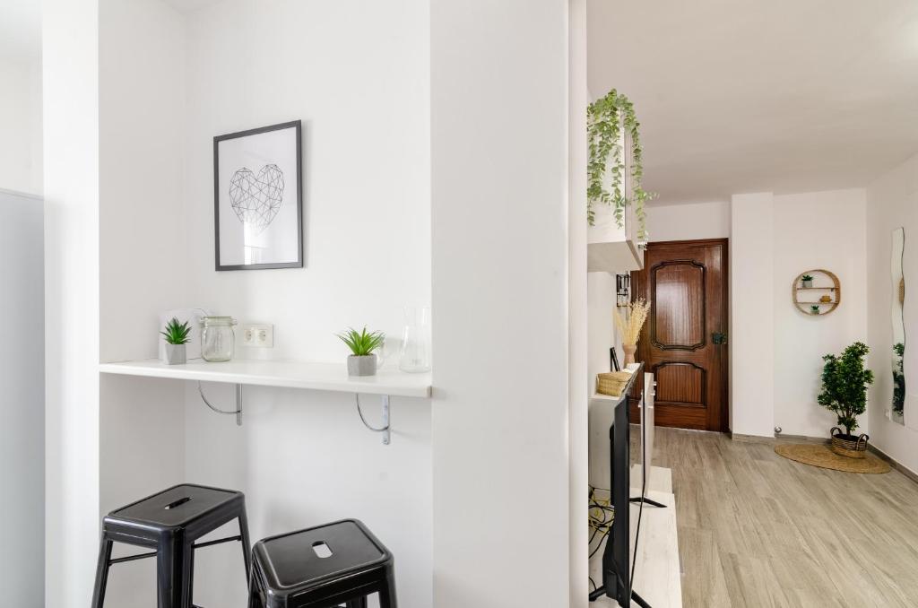 Fotografie z fotogalerie ubytování WintowinRentals Your Home Steps from the Center v Malaze