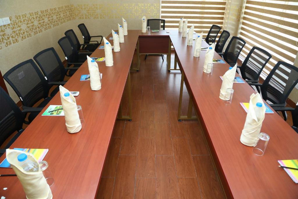 Konferenční prostory v ubytování Raaj Bhaavan Clarks Inn Chennai
