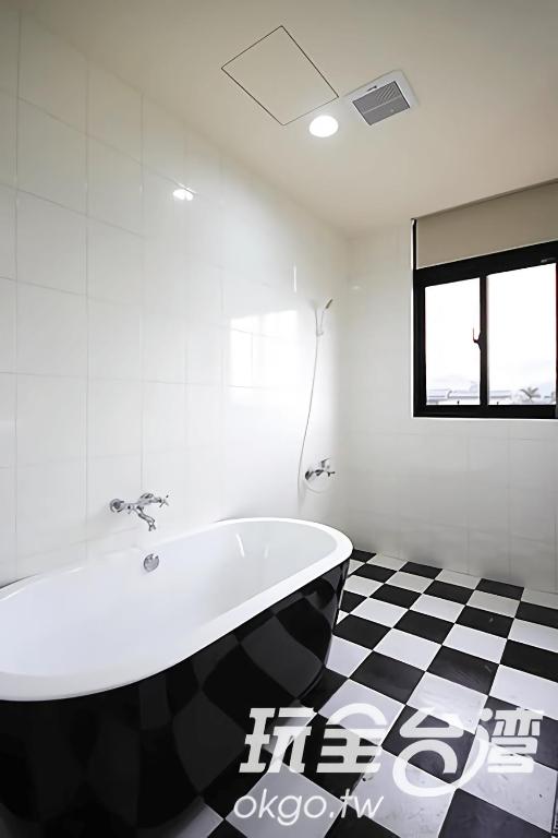 Koupelna v ubytování CoCo Motel Boutique