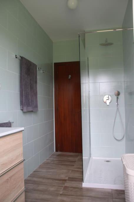 A bathroom at Perfect Chalet for Beach Lovers and Golfers