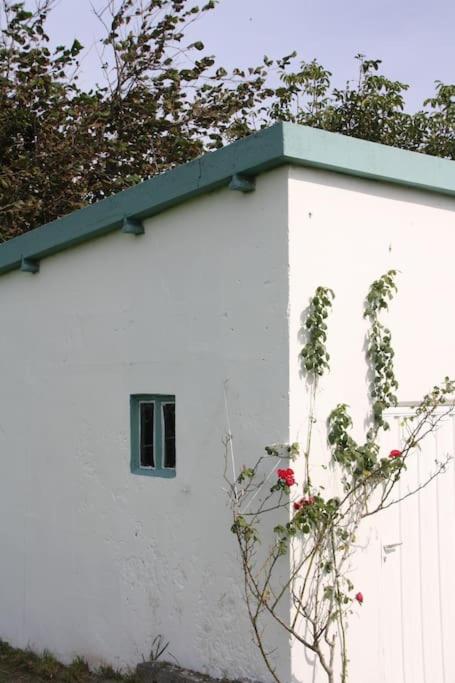 The building in which the holiday home is located