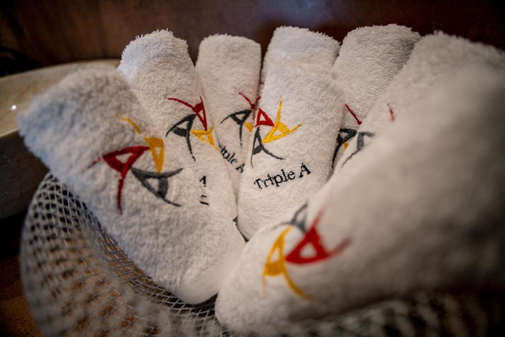 Triple A - Prime Location - Between Monastiraki & Syntagma Square-FREE Parking! - Resim 32