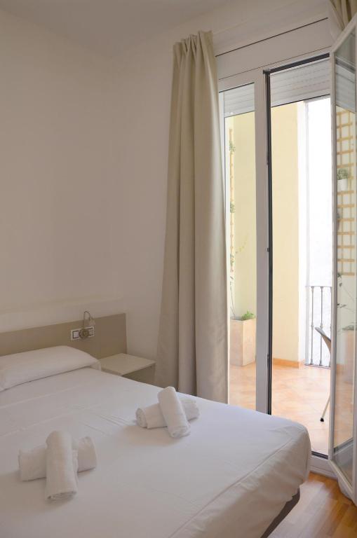 Claris Apartments - 1