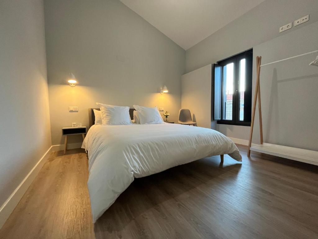 Apartments BICO DE RODAS a Rural Luxury - One-Bedroom House