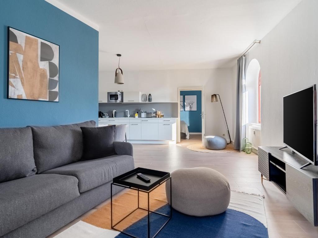 TV a/nebo společenská místnost v ubytování limehome Dresden Hoyerswerdaerstraße