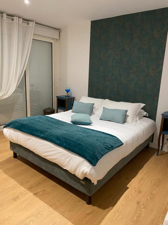 Le Rocher Appart Hôtel - Two-Bedroom Apartment