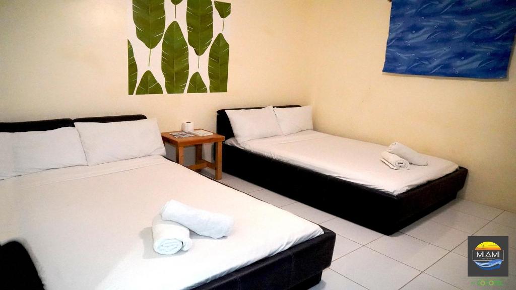 Miami Heat Beach Resort - Deluxe Quadruple Room