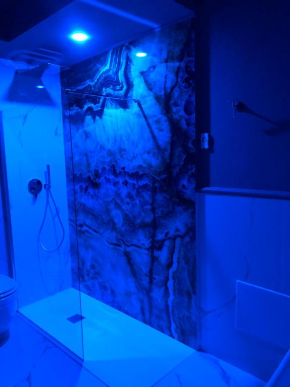 Koupelna v ubytování Residenze Romano Ristorante & Spa - albergo diffuso - RED