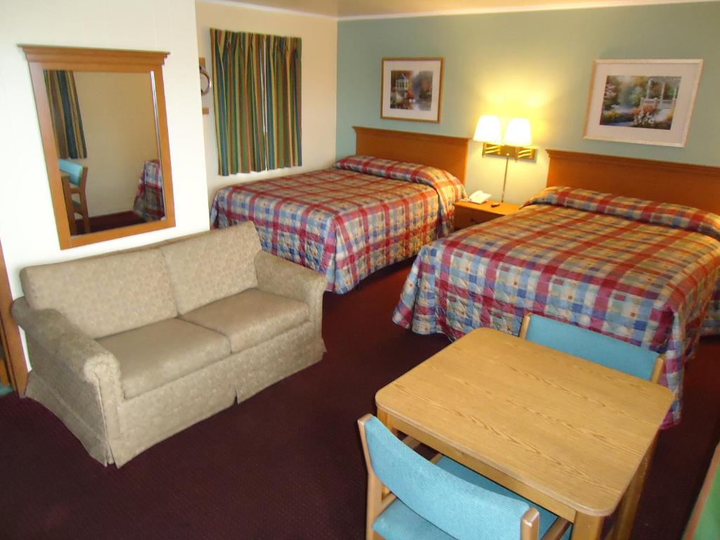 Tower Motel - 