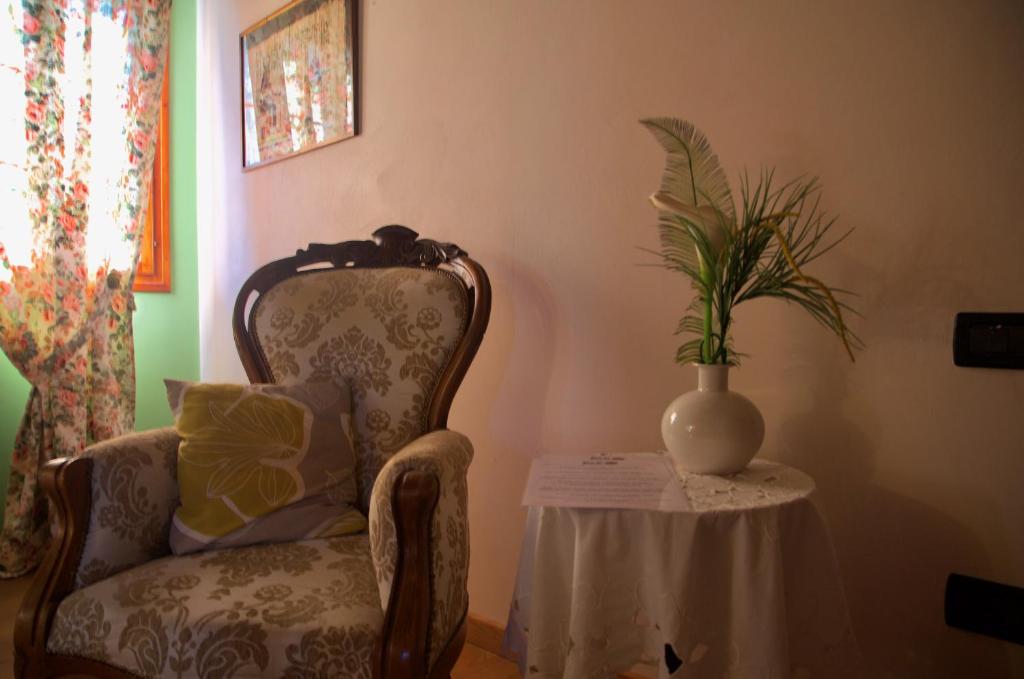 B&B FETONTE - Double Room With Private Bathroom