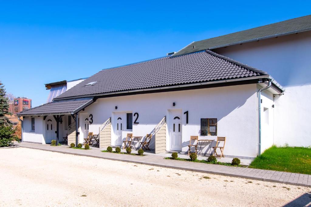 Budova, v ktorej sa apartmán nachádza