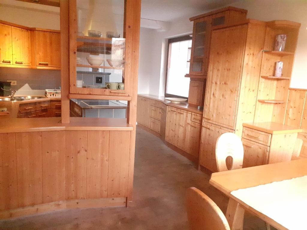Kuchyň nebo kuchyňský kout v ubytování Apartmenthaus AMELIE
