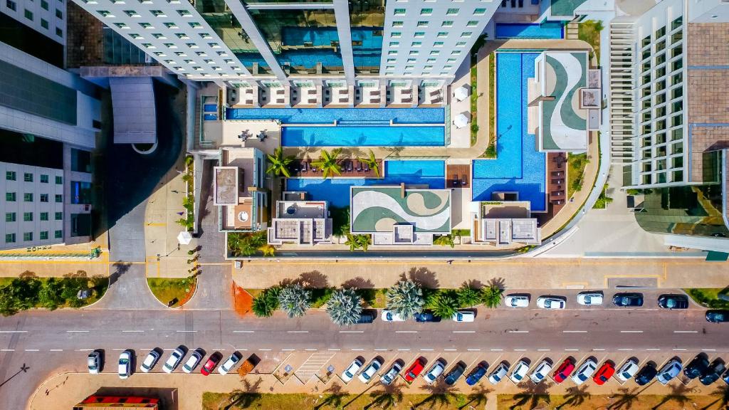 a model of a city with buildings and a street at Jade Hotel Brasília in Brasilia