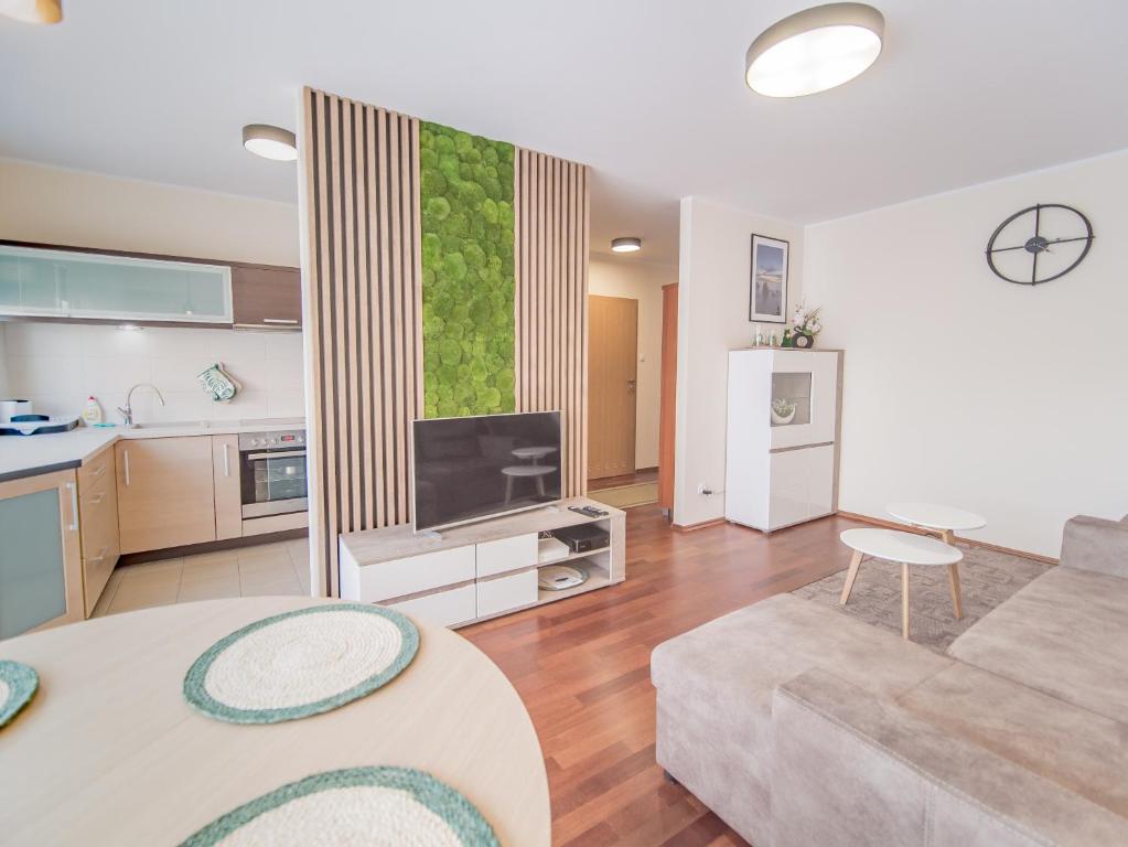 Kuchyňa alebo kuchynka v ubytovaní Moya Bay Apartament