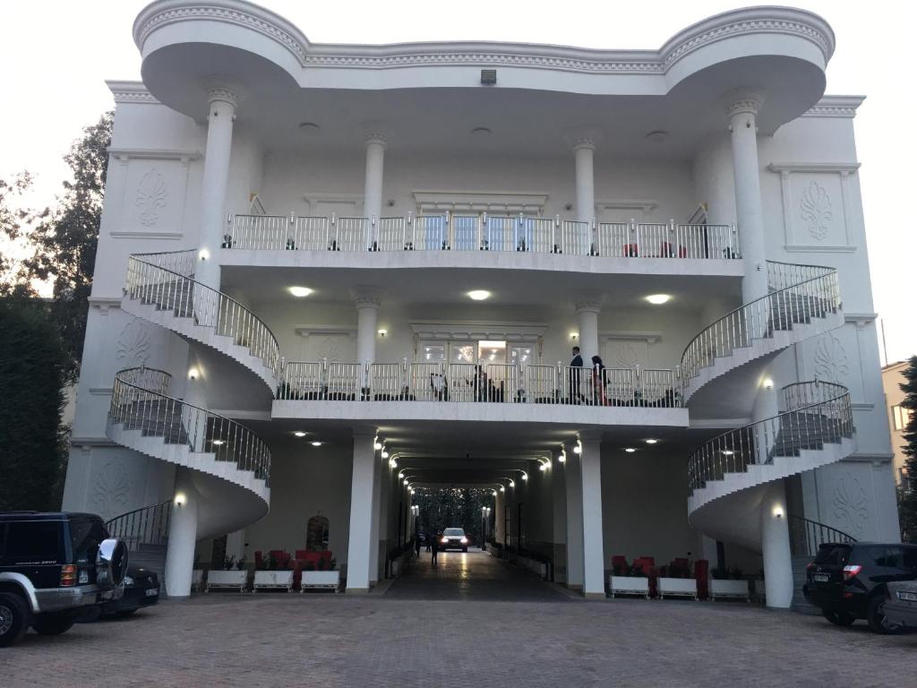 Budova, kde se hotel nachází