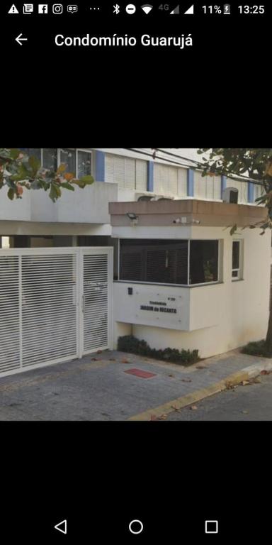 Suitetrails - Apartamento na Enseada Guarujá para até 06 pessoas