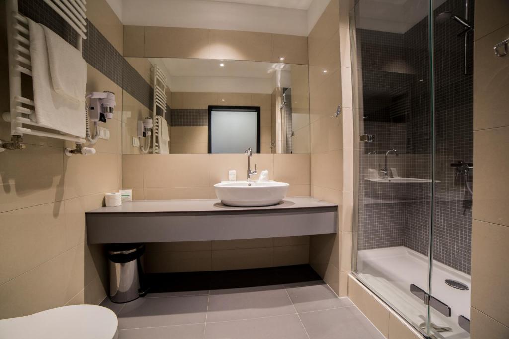 Hotel Meeting - Resim 2