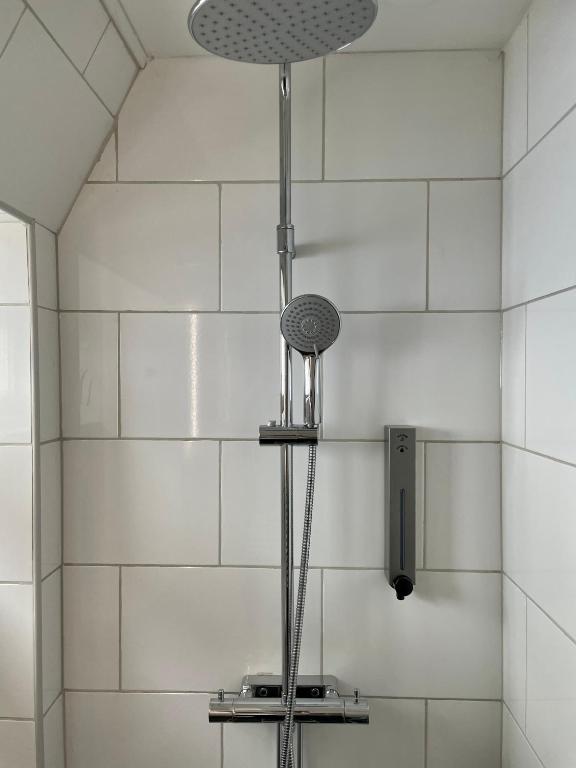 Koupelna v ubytování Birka Hotel