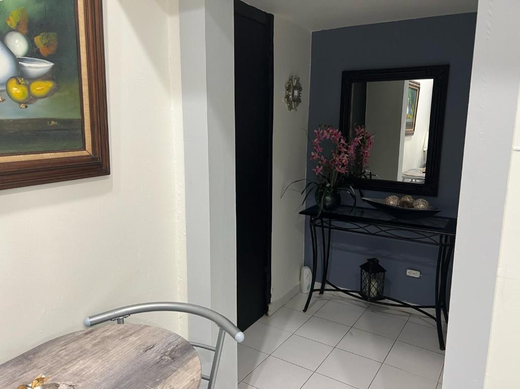 310Guest-House La Vida - SUITE#21(C.Balcón)