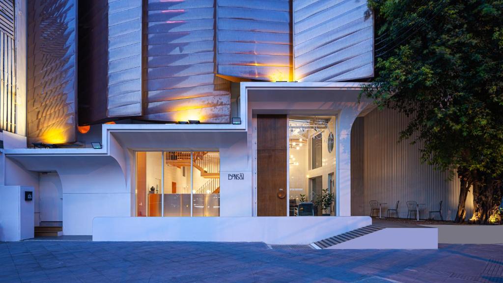 Bonsai Hotel Bangkok - Resim 41