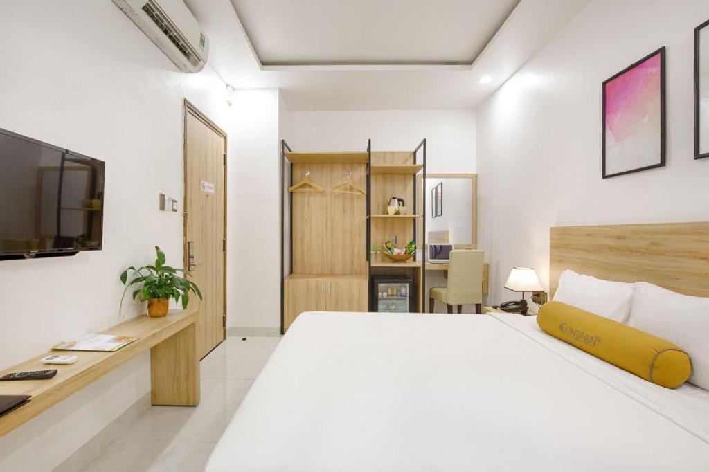 Continent Apartment - Standard Double Room