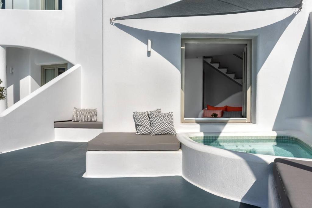 La Perla Villas and Suites - Adults Only - 3