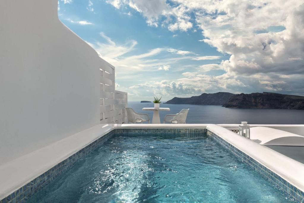 La Perla Villas and Suites - Adults Only - 1