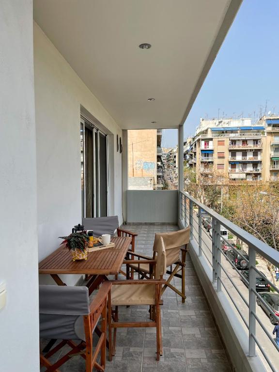 Balkón alebo terasa v ubytovaní Ageliki's Athens Apartment