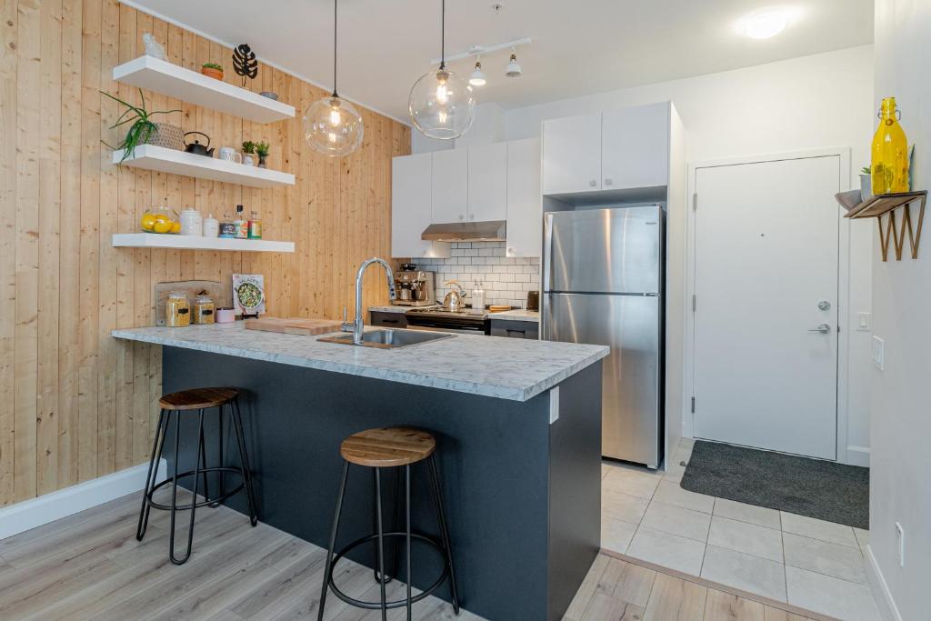 Apartment The Urban Oasis⎮Old Quebec⎮Gym, AC + Indoor Parking, Quebec