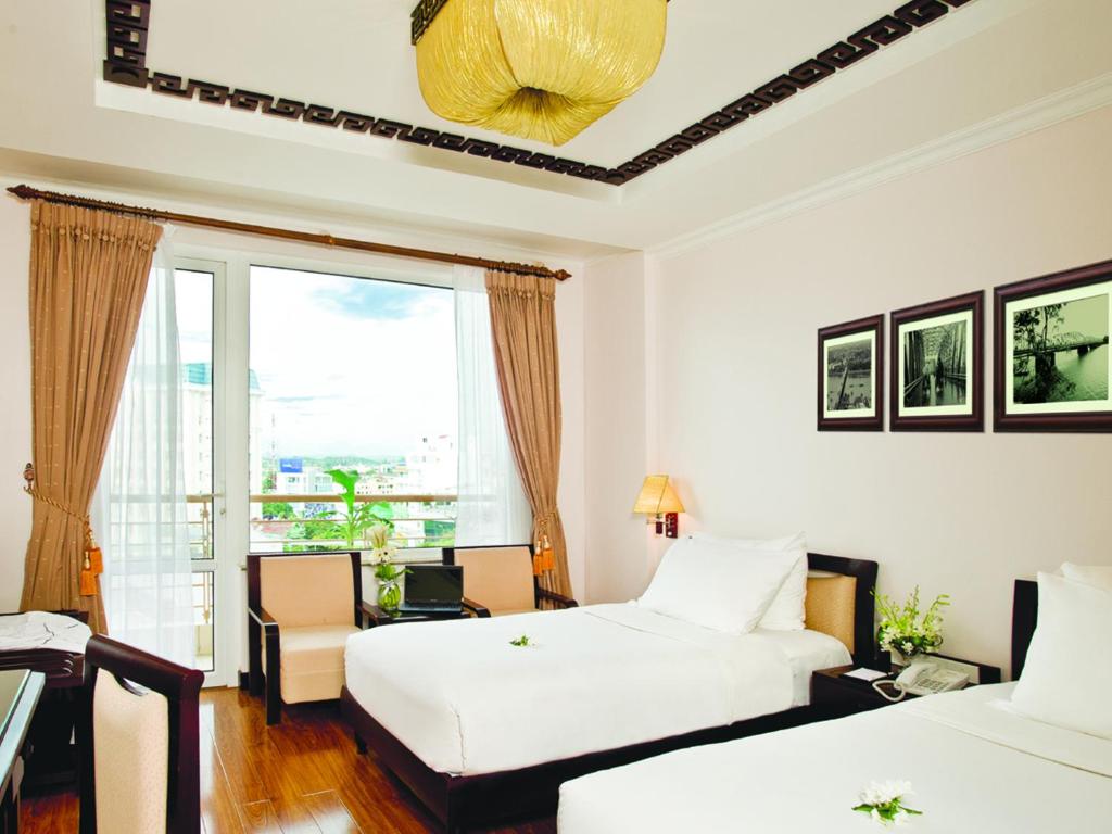 Cherish Hue Hotel - Twin Room With Balcony