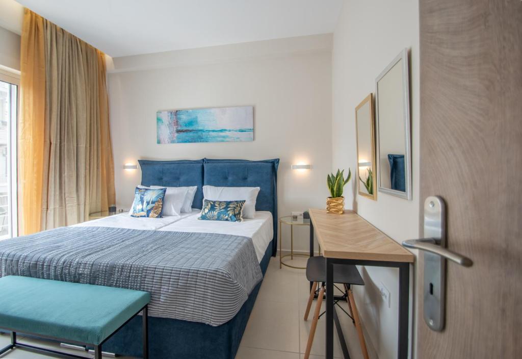 Postel nebo postele na pokoji v ubytování Alcmene Lux Apartment by "elite"