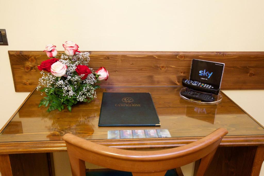 Campiglione Hotel - Family Room (2 Adults + 2 Children)