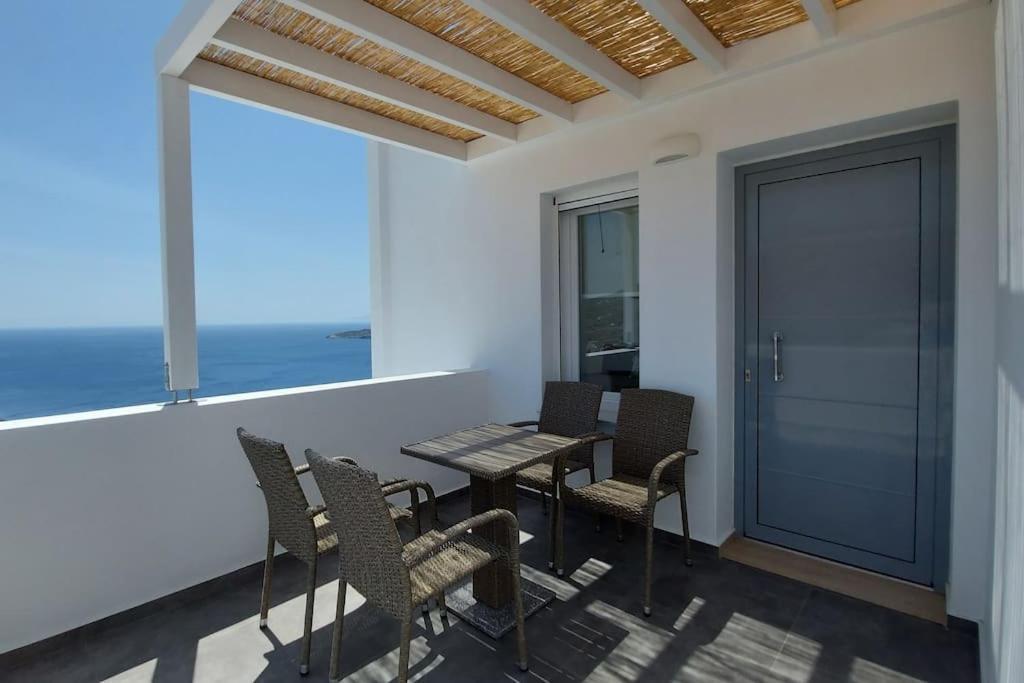 Eolia luxury houses Andros
