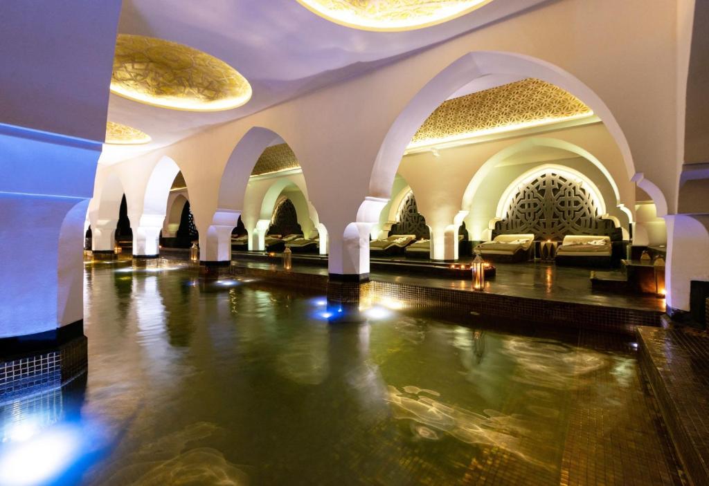 Bazén v ubytování Riad Elisa & Spa nebo v jeho okolí